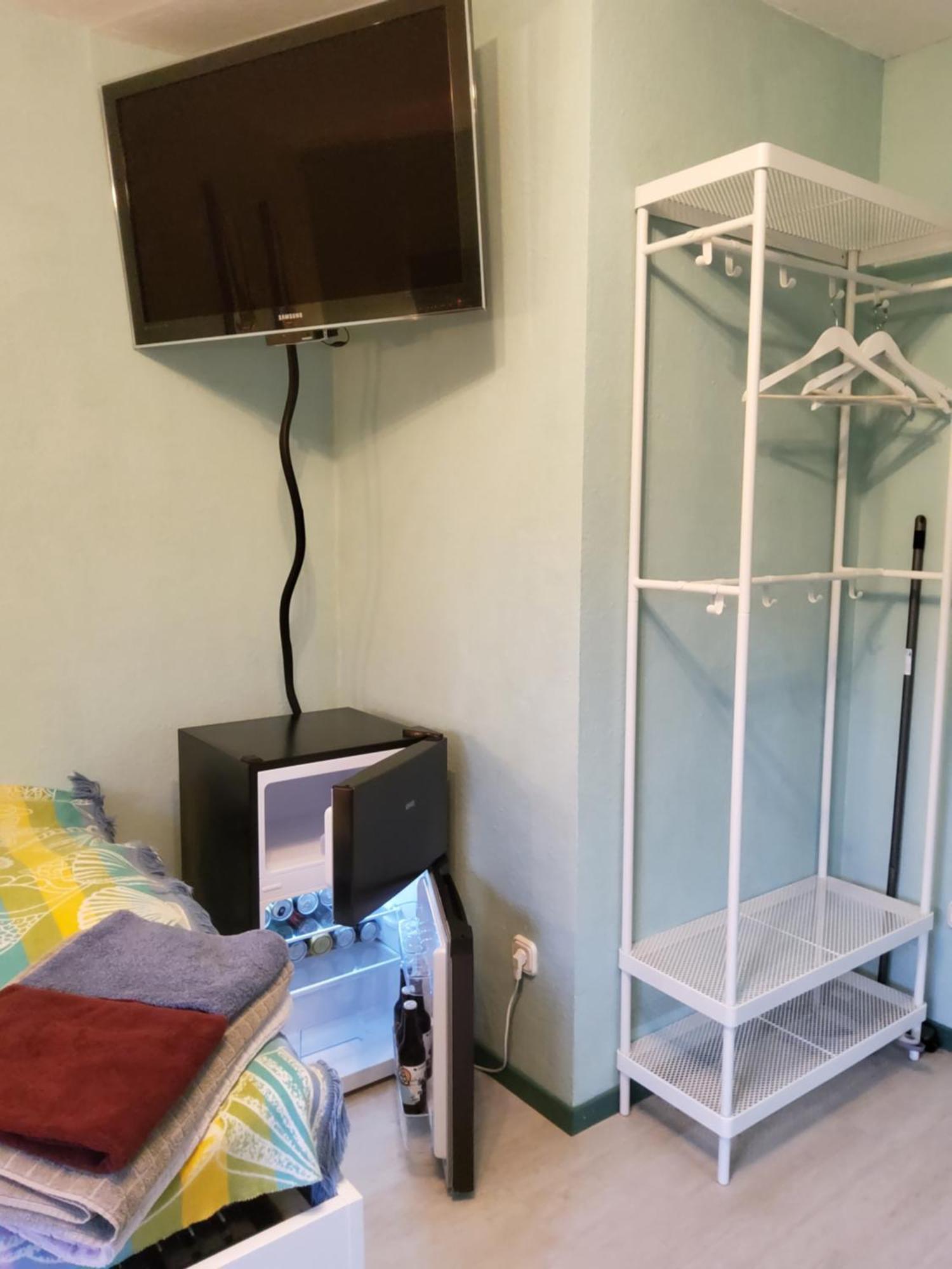 Studio-Apartment Mit Kleinem Gartenanteil Burg auf Fehmarn Luaran gambar